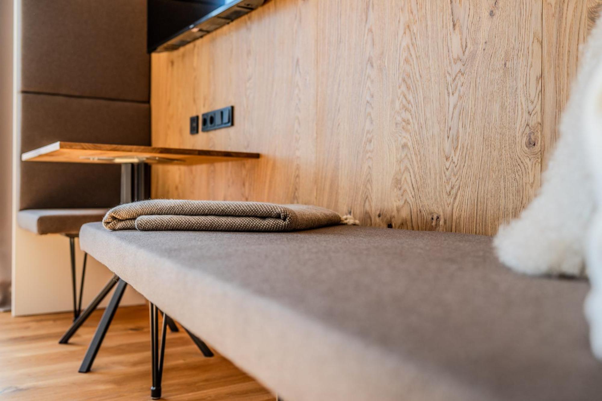 Aparthotel Parsberg Greendesign Екстериор снимка